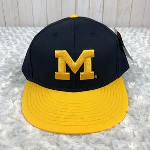 Michigan Wolverines U of M Baseball Cap Hat S/M